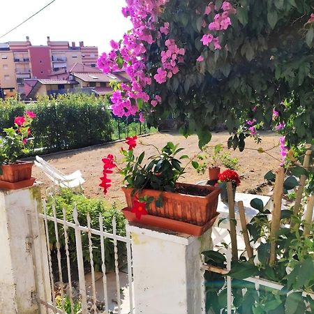 Casa Elegante In Mezzo Al Verde Специя Екстериор снимка